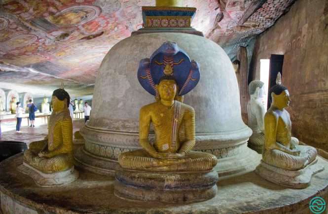 Budismo Cave Temples