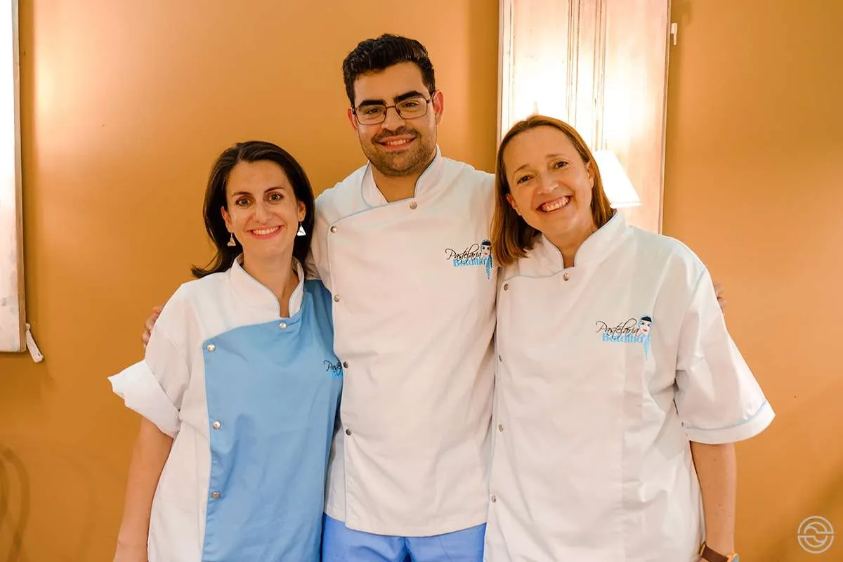 Workshop Portuguese Custard Tarts Team