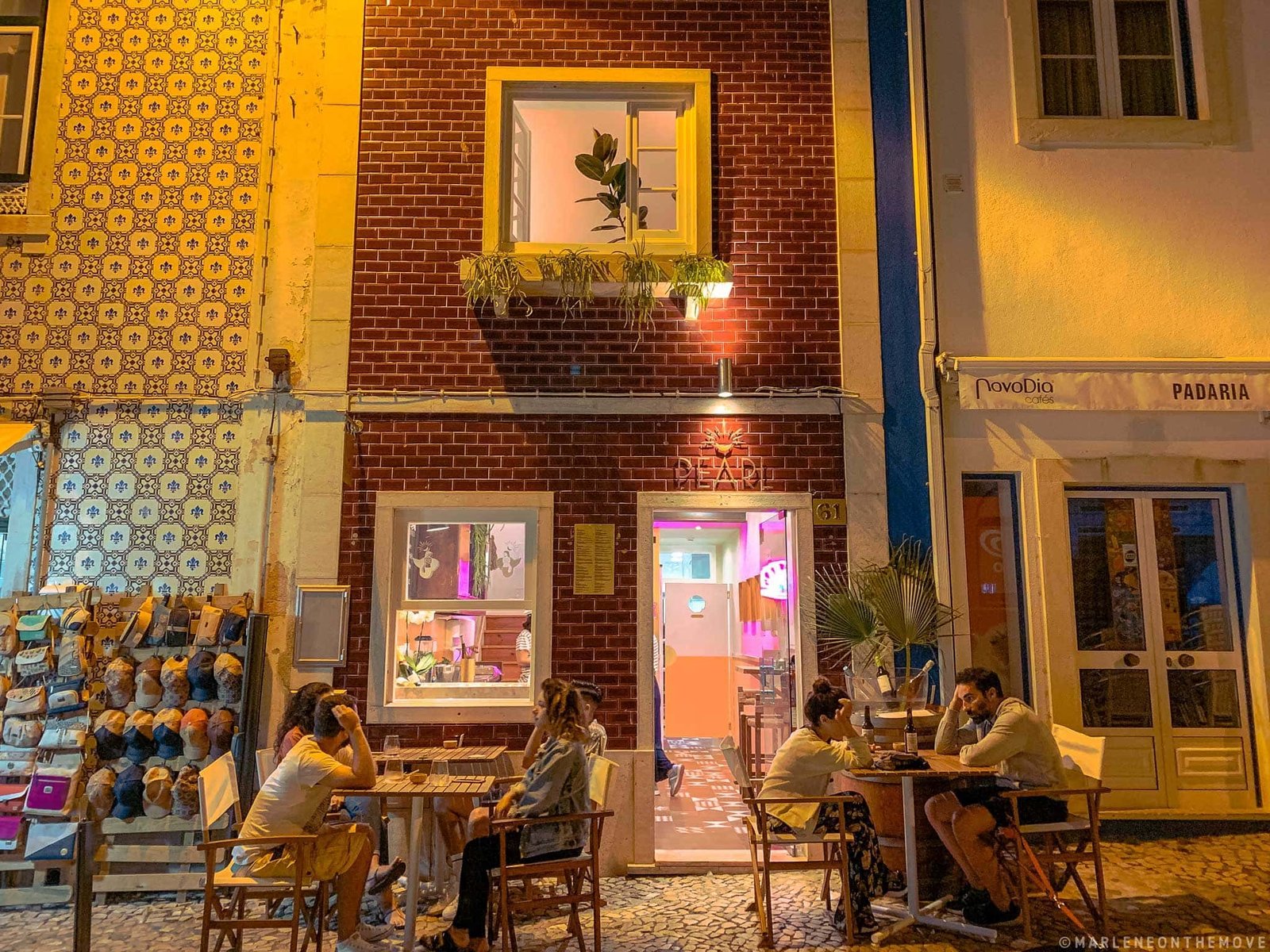 Exterior Pearl Oyster & Wine Bar Ericeira