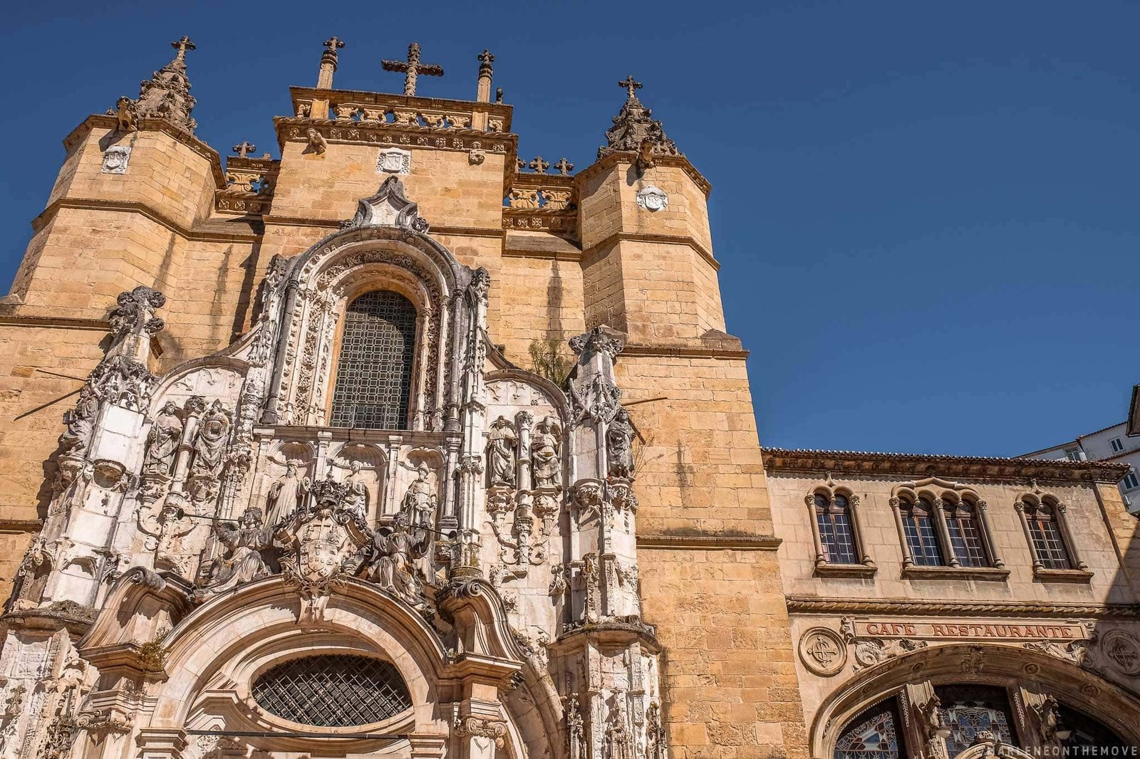Igreja de Santa Cruz Church