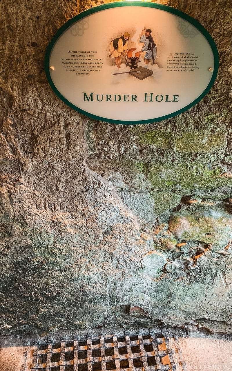 Castelo de Blarney - Murder Hole- Blarney Castle