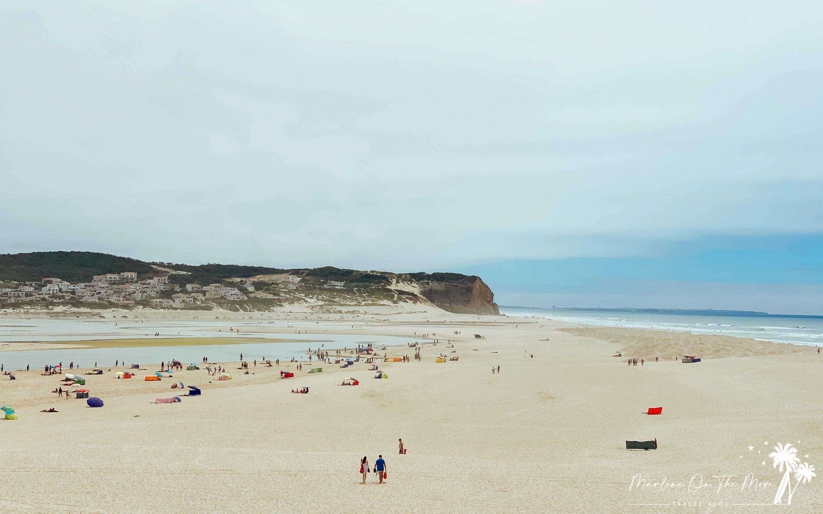 Praia da Foz do Arelho Beach