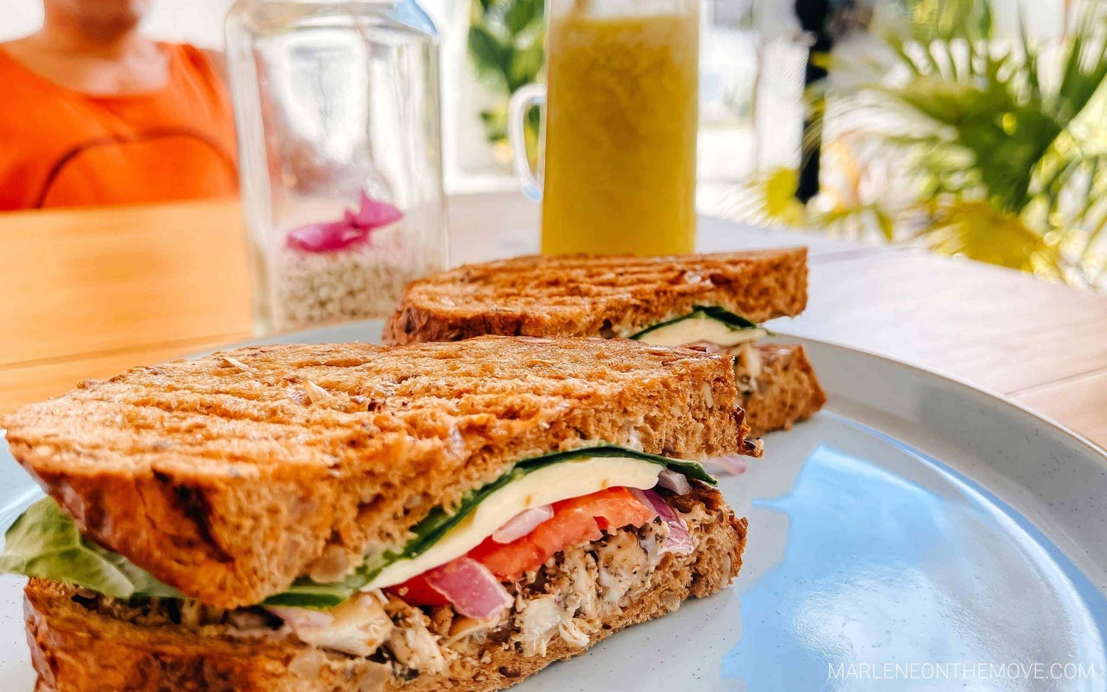 Sanduíche no Indulge em Thulusdhoo Maldivas