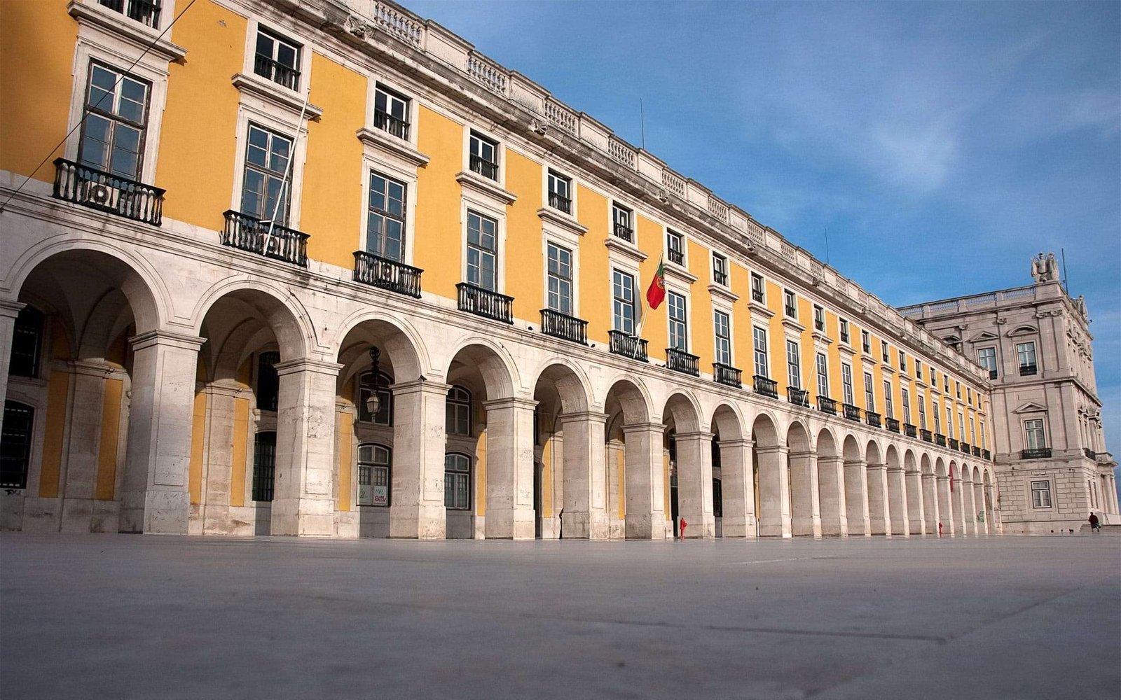 Pôr do sol na Praça do Comércio, Lisboa