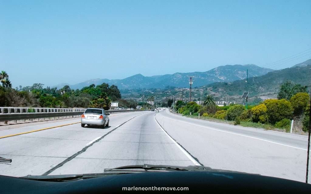 Estrada de Los Angeles a San Francisco durante à minha road trip à Califórnia