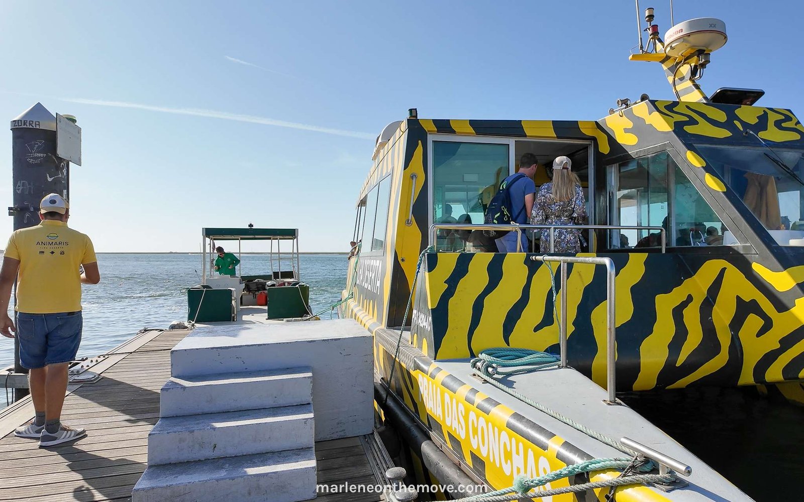 The Animaris ferry to Ilha Deserta
