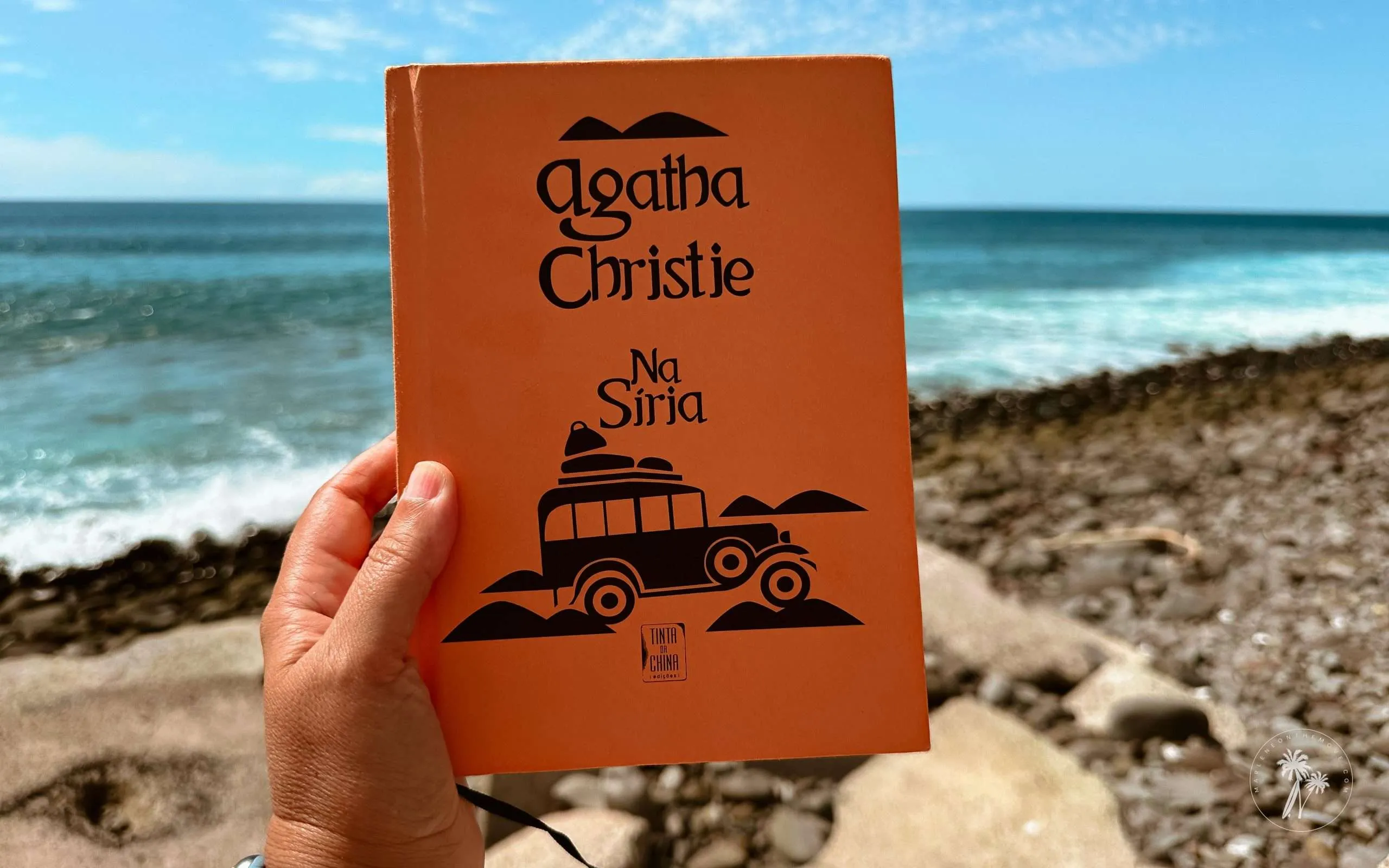 "In Syria" or "Come, Tell Me How You Live", from Agatha Christie, book review