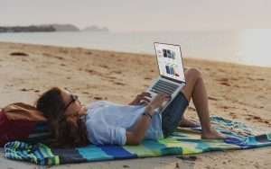 Holafly: tudo o que precisa de saber sobre o melhor eSIM