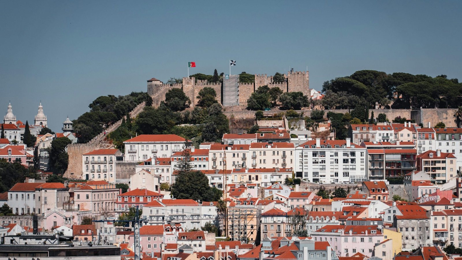 Vista de Lisboa com o Castelo de São Jorge.